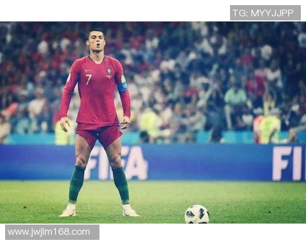 简单足球球星介绍：了解世界足坛巨星背后的故事与成就